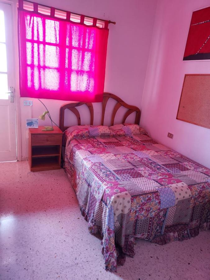Habitaciones Comodas Con Bano Individual سانتا كروز دي تينيريف المظهر الخارجي الصورة